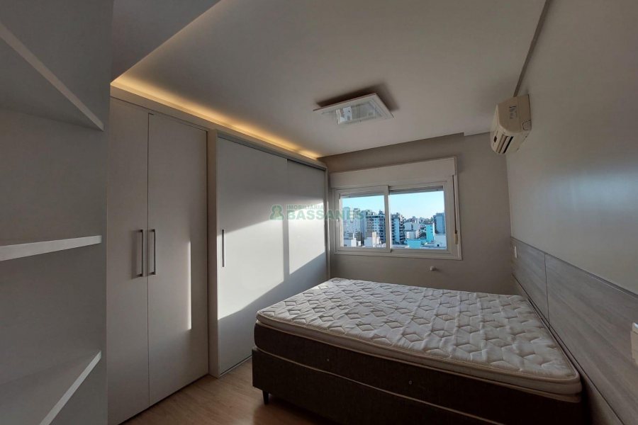 Apto Mobiliado com 89m², 2 dormitórios, 2 vagas, no bairro São Pelegrino em Caxias do Sul para Comprar