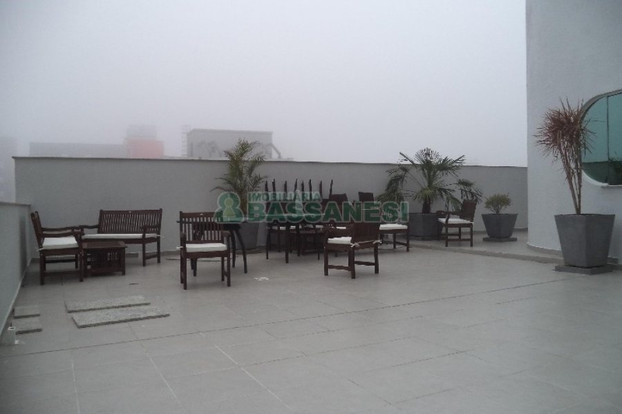 Sala com 30m², 2 vagas, no bairro Villagio Iguatemi em Caxias do Sul para Comprar