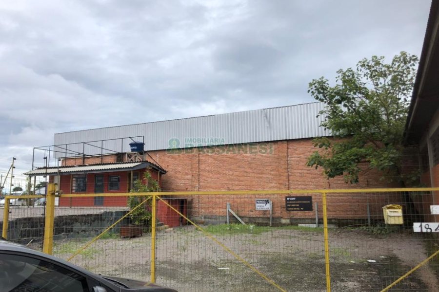 Estacionamento com 30m², no bairro São Ciro em Caxias do Sul para Alugar