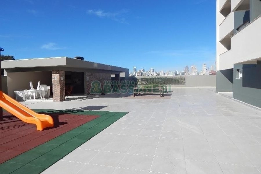 Apto Mobiliado com 45m², 1 dormitório, 1 vaga, no bairro Madureira em Caxias do Sul para Alugar