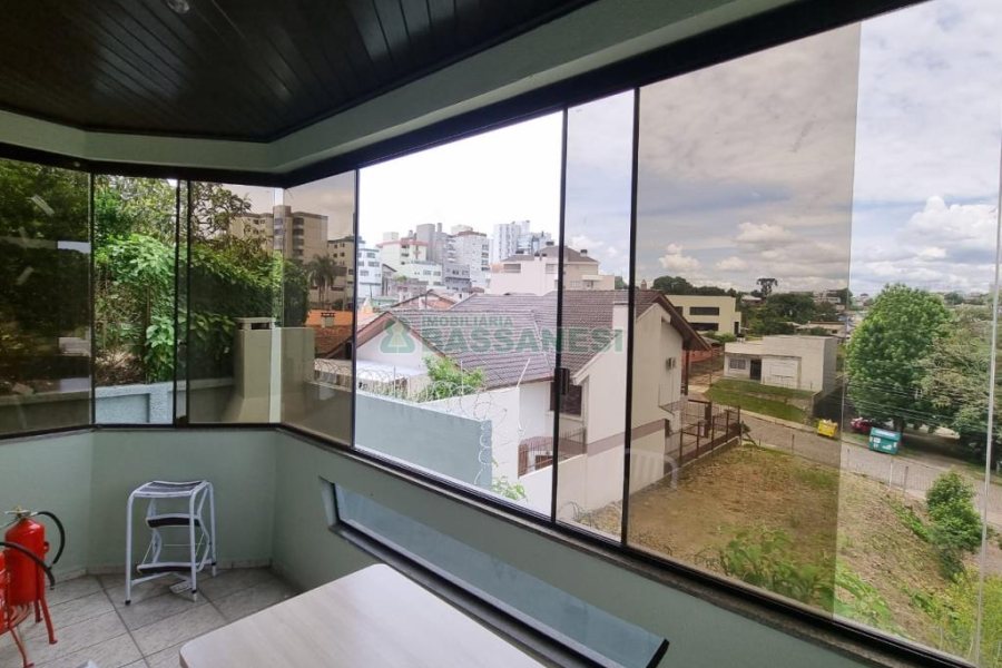 Apartamento com 150m², 3 dormitórios, 3 vagas, no bairro Cruzeiro em Caxias do Sul para Comprar