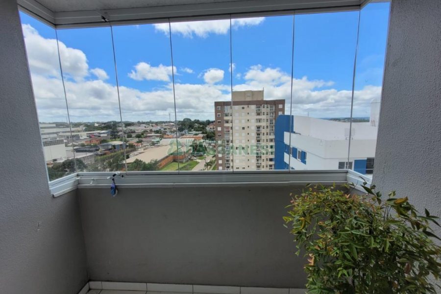 Apto Mobiliado com 55m², 2 dormitórios, 1 vaga, no bairro De Lazzer em Caxias do Sul para Alugar