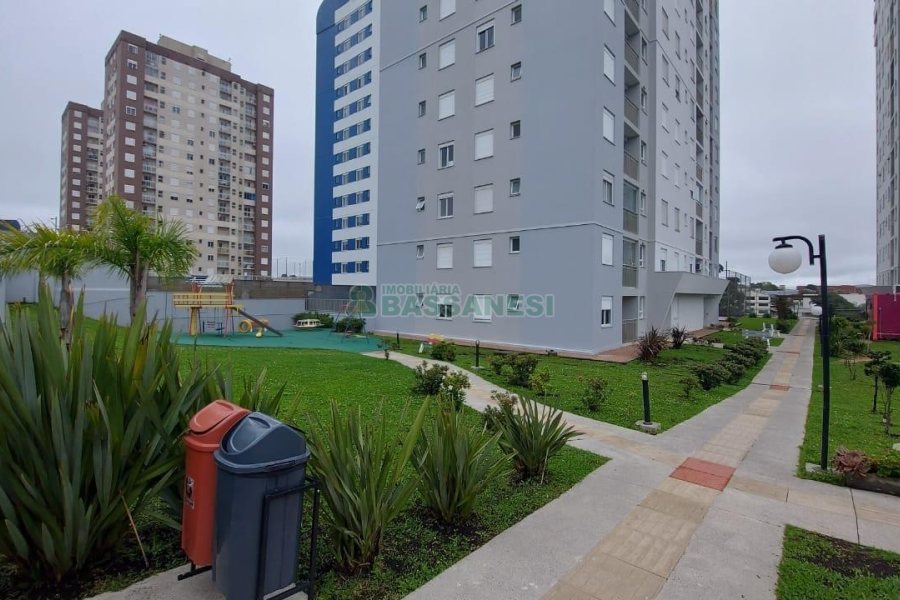 Apartamento com 80m², 2 dormitórios, 1 vaga, no bairro De Lazzer em Caxias do Sul para Comprar