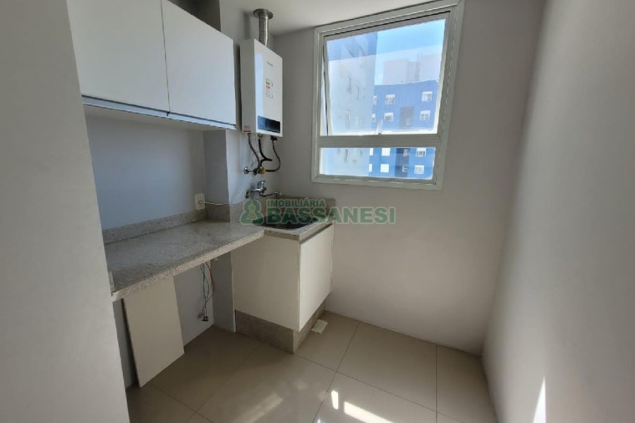Apartamento com 80m², 2 dormitórios, 1 vaga, no bairro De Lazzer em Caxias do Sul para Comprar