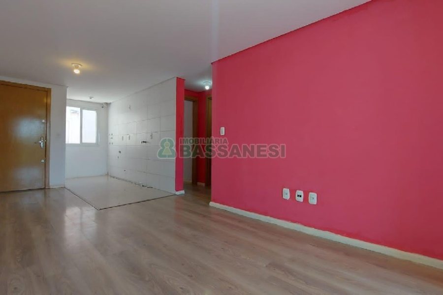 Apartamento com 53m², 2 dormitórios, 4 vagas, no bairro Desvio Rizzo em Caxias do Sul para Comprar