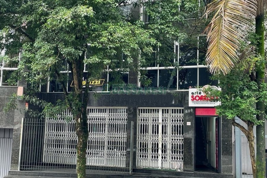 Loja com 191m², no bairro Pio X em Caxias do Sul para Alugar ou Comprar