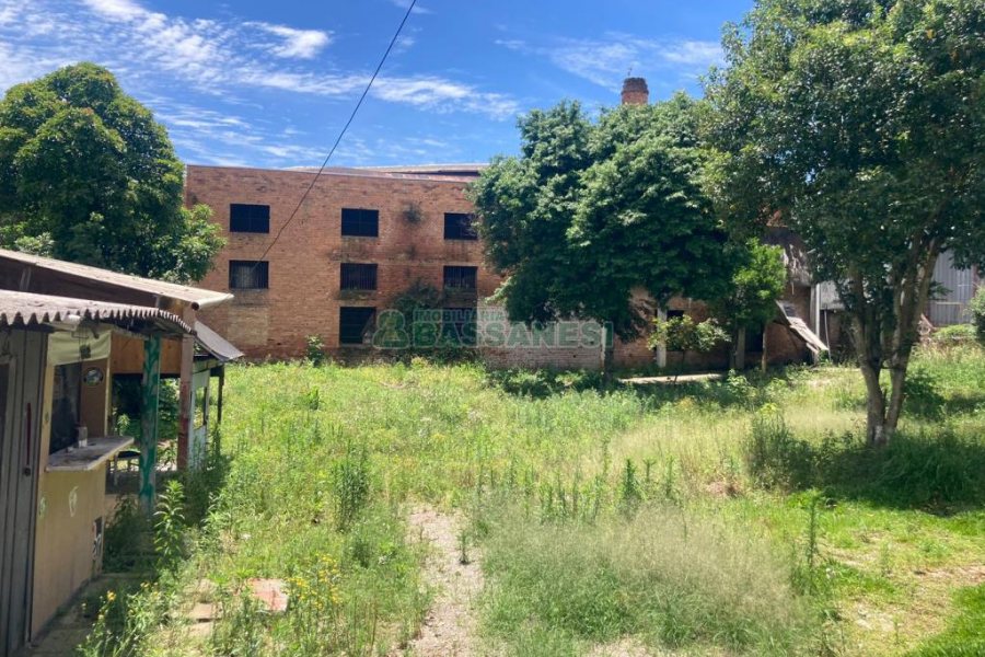 Terreno com 900m², no bairro Pio X em Caxias do Sul para Alugar