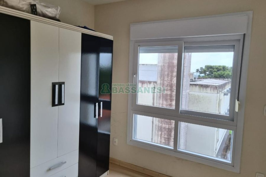 Apartamento com 72m², 2 dormitórios, 1 vaga, no bairro Sagrada Família em Caxias do Sul para Comprar