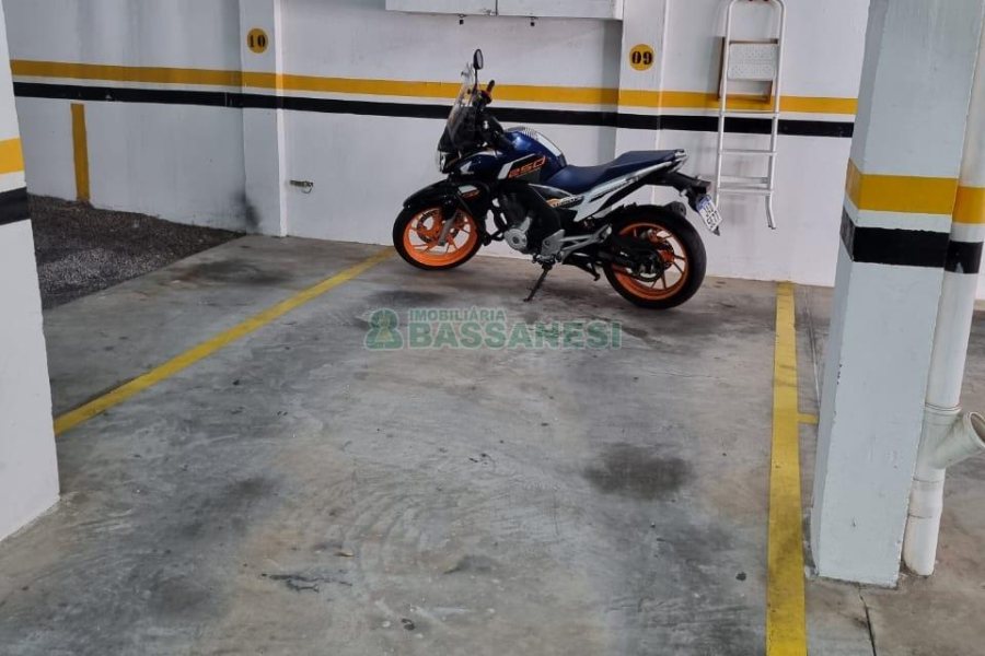 Apartamento com 49m², 2 dormitórios, no bairro Charqueadas em Caxias do Sul para Comprar