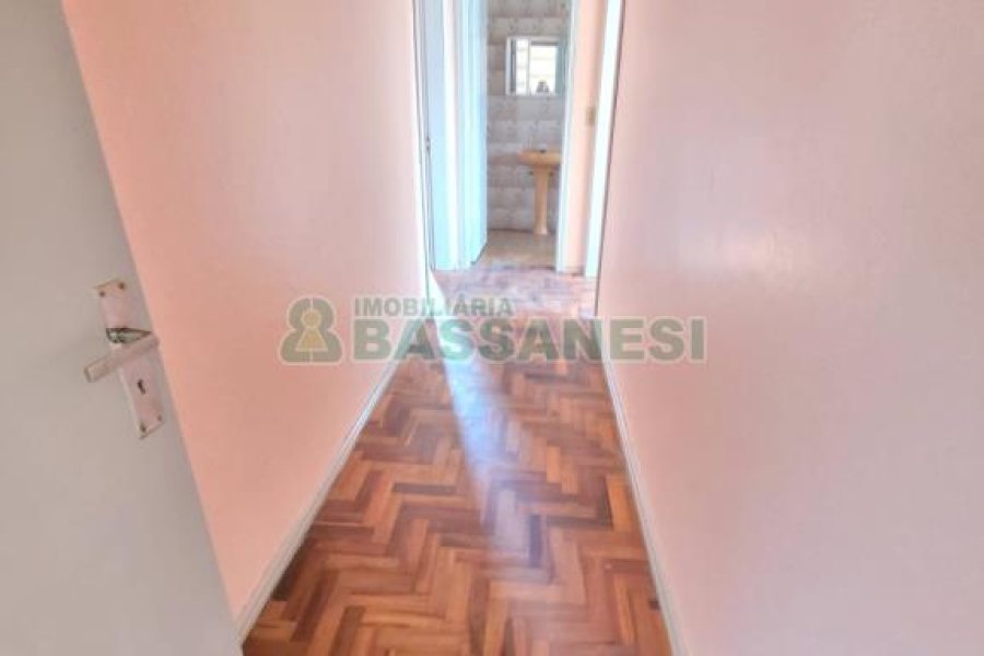 Apartamento com 52m², 2 dormitórios, no bairro São Leopoldo em Caxias do Sul para Alugar