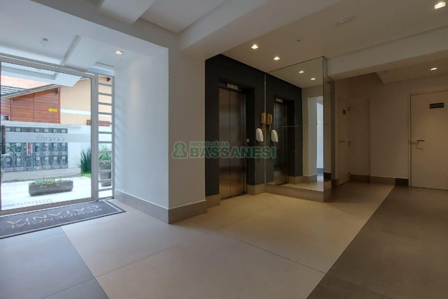 Apartamento com 55m², 2 dormitórios, 1 vaga, no bairro Nossa Senhora da Saúde em Caxias do Sul para Comprar