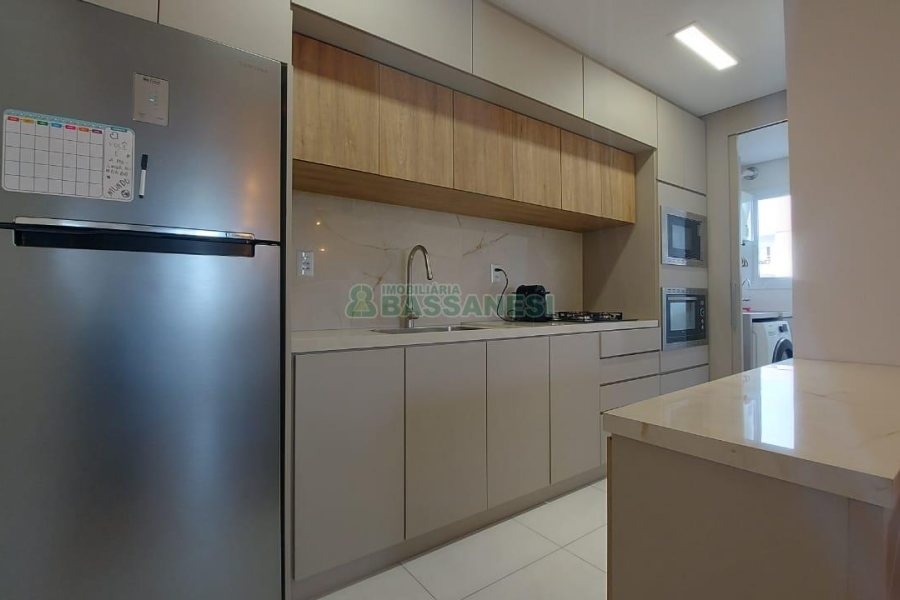 Apartamento com 55m², 2 dormitórios, 1 vaga, no bairro Nossa Senhora da Saúde em Caxias do Sul para Comprar