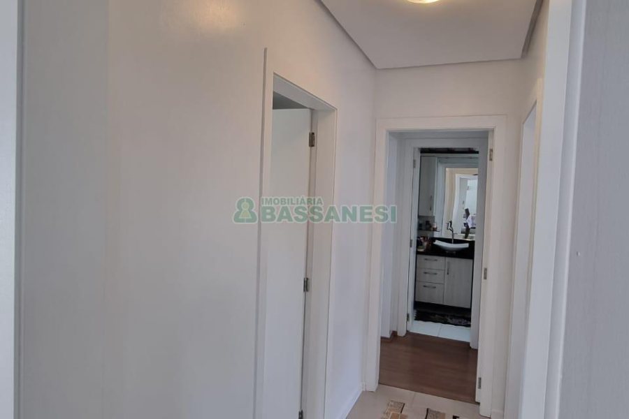 Casa com 139m², 3 dormitórios, 2 vagas, no bairro São Luiz em Caxias do Sul para Comprar