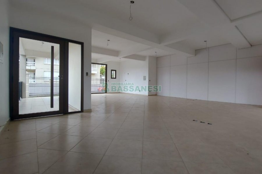 Loja com 76m², no bairro Sagrada Família em Caxias do Sul para Alugar