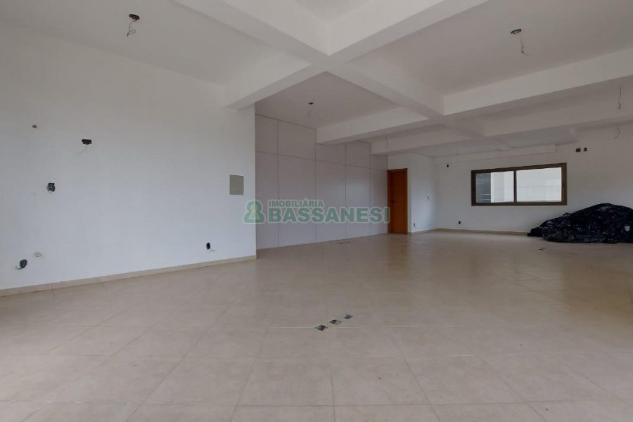 Loja com 76m², no bairro Sagrada Família em Caxias do Sul para Alugar