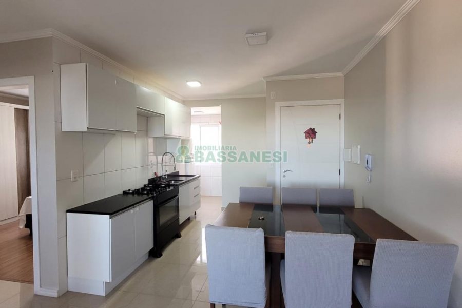 Apto Mobiliado com 55m², 2 dormitórios, 2 vagas, no bairro Bela Vista em Caxias do Sul para Alugar