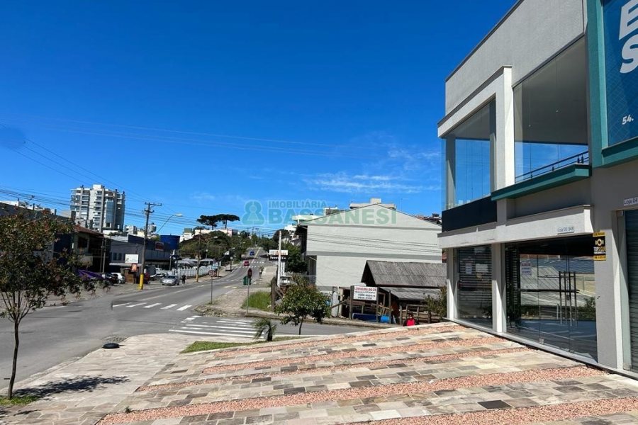 Loja com 107m², no bairro Bela Vista em Caxias do Sul para Alugar