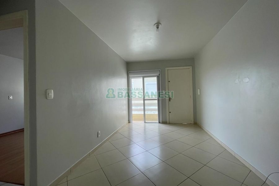 Apartamento, 2 dormitórios, 1 vaga, no bairro Santo Antônio em Caxias do Sul para Alugar