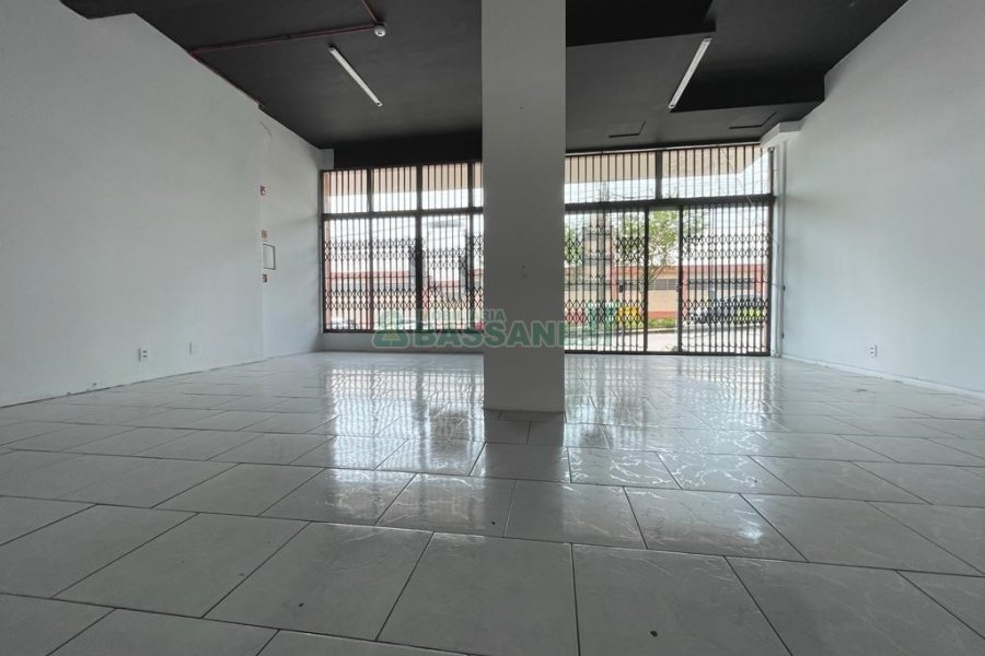 Loja com 65m², no bairro Lourdes em Caxias do Sul para Alugar