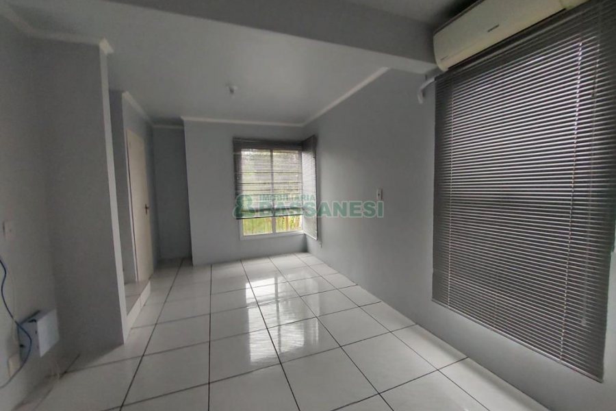 Sobrado com 89m², 2 dormitórios, no bairro São Luiz em Caxias do Sul para Comprar