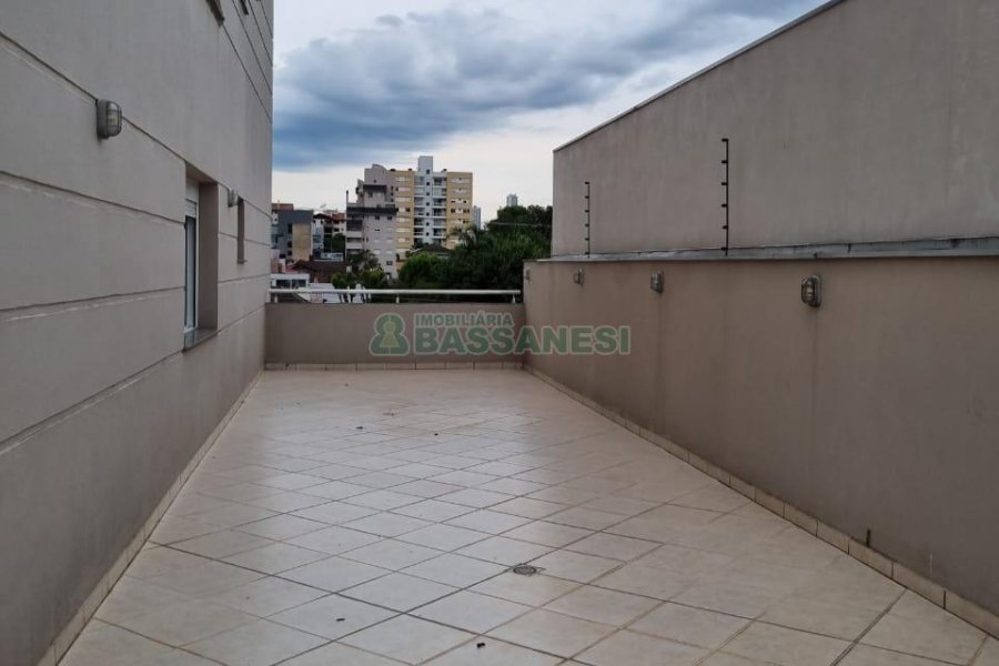 Apartamento com 233m², 3 dormitórios, 2 vagas, no bairro Santa Catarina em Caxias do Sul para Comprar