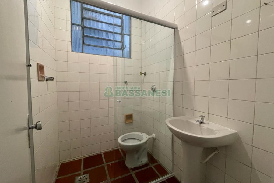 Loja com 120m², no bairro Centro em Caxias do Sul para Alugar