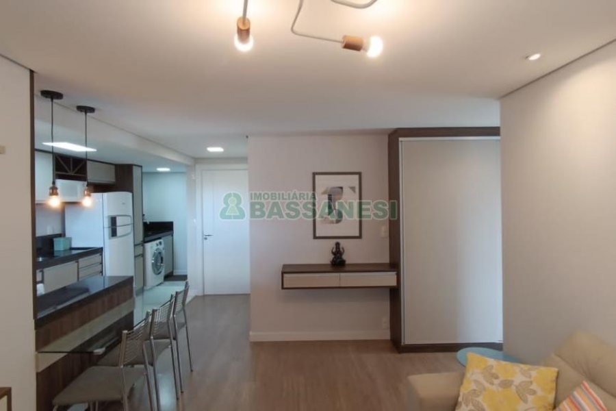 Apto Mobiliado com 45m², 1 dormitório, 1 vaga, no bairro Villagio Iguatemi em Caxias do Sul para Alugar