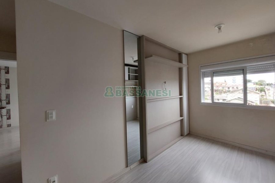 Apartamento com 65m², 2 dormitórios, 1 vaga, no bairro Santa Lúcia em Caxias do Sul para Comprar