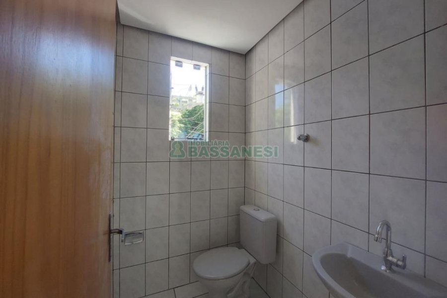 Sobreloja com 100m², no bairro Centro em Caxias do Sul para Alugar