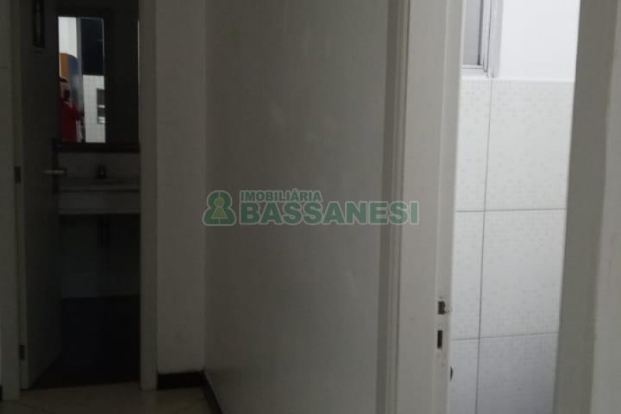 Apto Mobiliado com 95m², 3 dormitórios, 2 vagas, no bairro Rio Branco em Caxias do Sul para Comprar