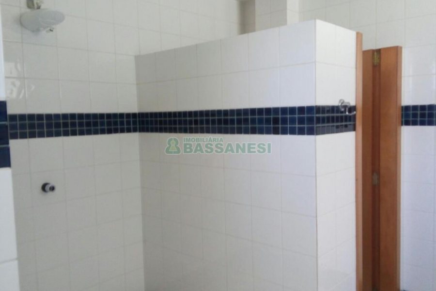 Apto Mobiliado com 95m², 3 dormitórios, 2 vagas, no bairro Rio Branco em Caxias do Sul para Comprar