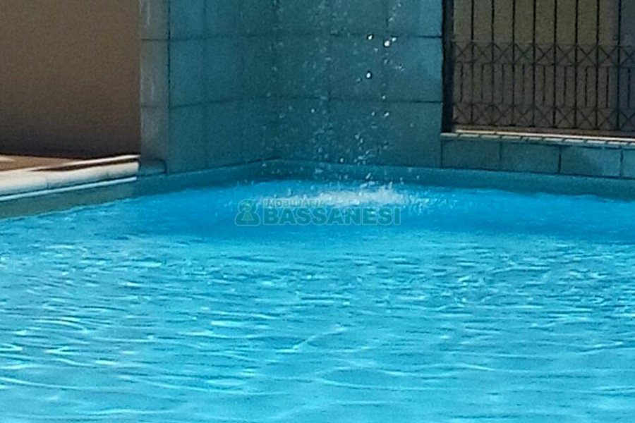 Apto Mobiliado com 95m², 3 dormitórios, 2 vagas, no bairro Rio Branco em Caxias do Sul para Comprar