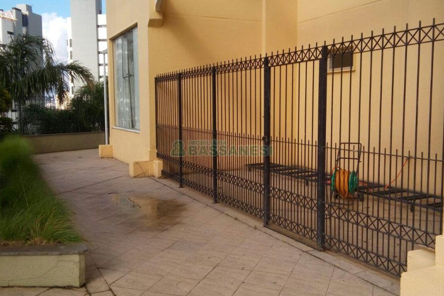 Apto Mobiliado com 95m², 3 dormitórios, 2 vagas, no bairro Rio Branco em Caxias do Sul para Comprar