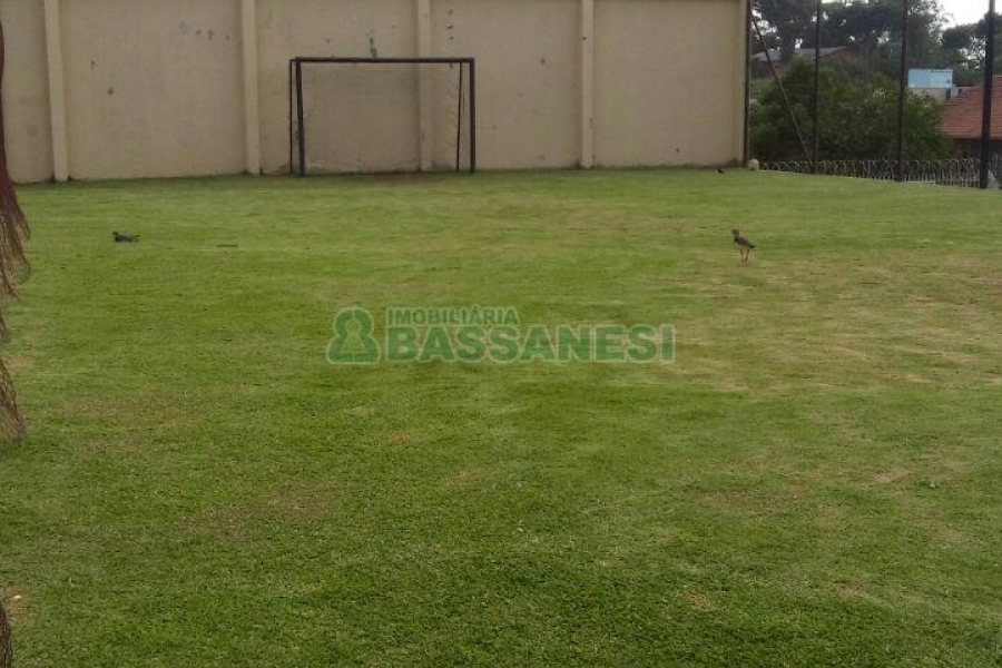 Apto Mobiliado com 95m², 3 dormitórios, 2 vagas, no bairro Rio Branco em Caxias do Sul para Comprar