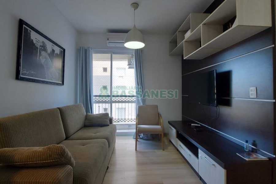 Apartamento com 71m², 3 dormitórios, 1 vaga, no bairro Santa Catarina em Caxias do Sul para Comprar