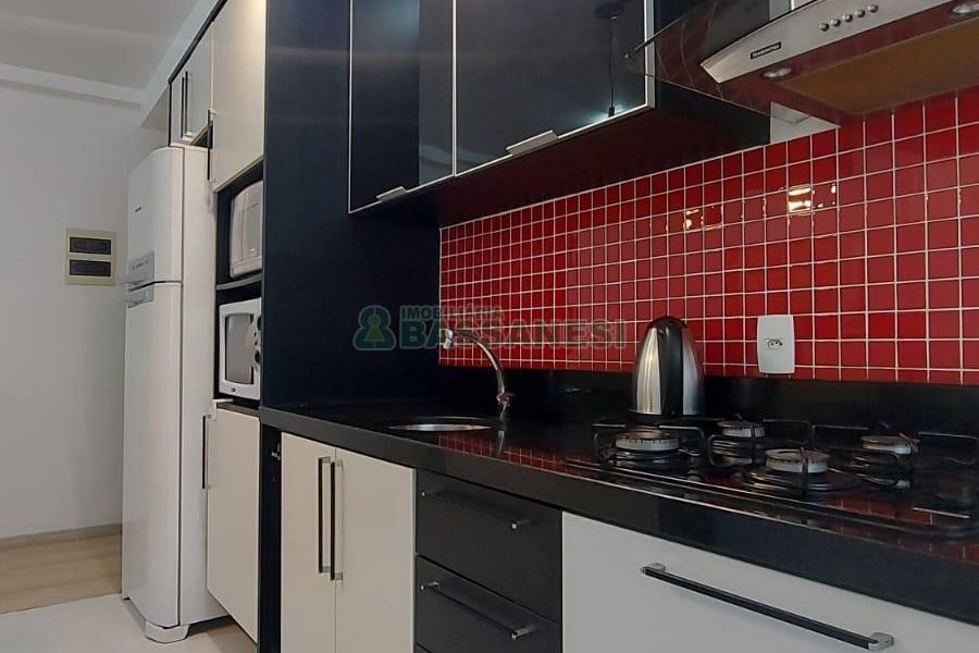 Apartamento com 71m², 3 dormitórios, 1 vaga, no bairro Santa Catarina em Caxias do Sul para Comprar