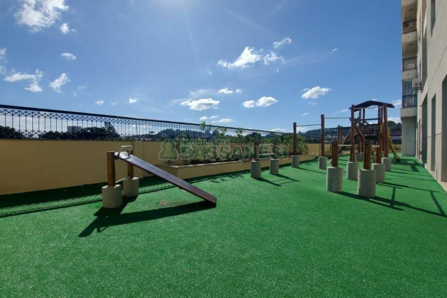 Apartamento com 71m², 3 dormitórios, 1 vaga, no bairro Santa Catarina em Caxias do Sul para Comprar