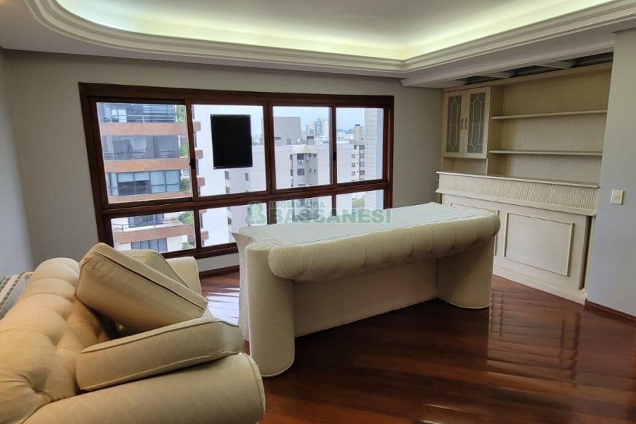 Apartamento com 221m², 3 dormitórios, 2 vagas, no bairro Jardim América em Caxias do Sul para Comprar