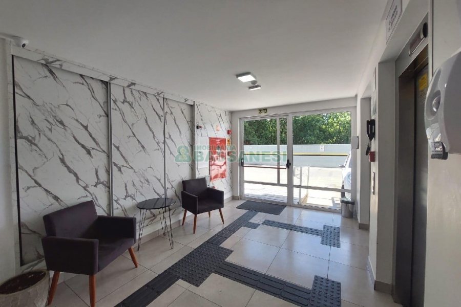 Apartamento com 42m², 1 dormitório, 2 vagas, no bairro Petrópolis em Caxias do Sul para Alugar