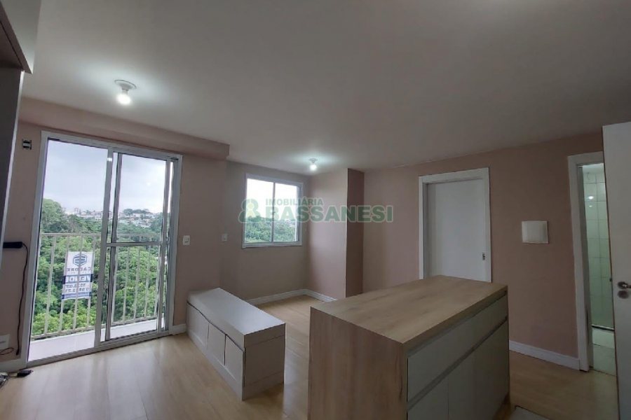 Apartamento com 42m², 1 dormitório, 2 vagas, no bairro Petrópolis em Caxias do Sul para Alugar