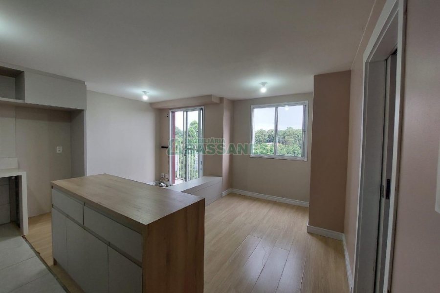 Apartamento com 42m², 1 dormitório, 2 vagas, no bairro Petrópolis em Caxias do Sul para Alugar
