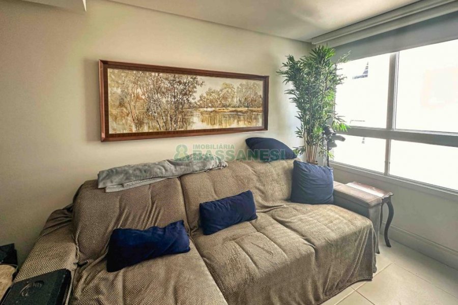 Apartamento com 58m², 1 dormitório, 1 vaga, no bairro Centro em Caxias do Sul para Comprar