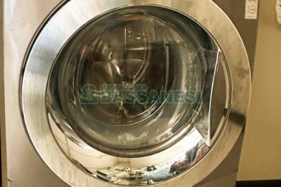 Apartamento com 58m², 1 dormitório, 1 vaga, no bairro Centro em Caxias do Sul para Comprar