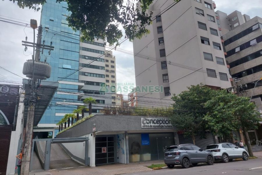 Sala com 58m², no bairro Centro em Caxias do Sul para Alugar