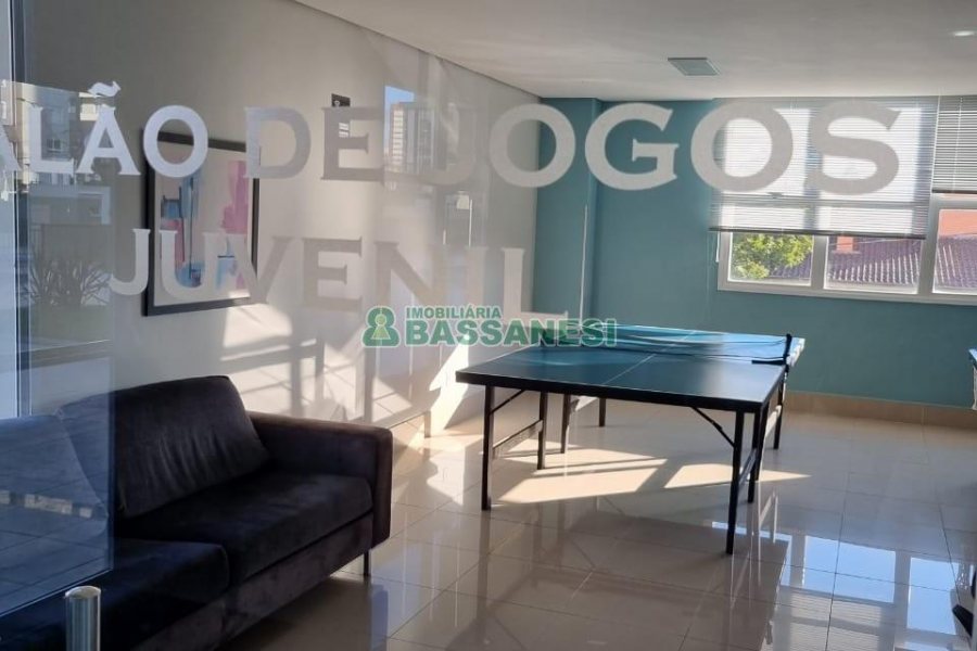 Apto Mobiliado com 114m², 3 dormitórios, 2 vagas, no bairro Universitário em Caxias do Sul para Alugar