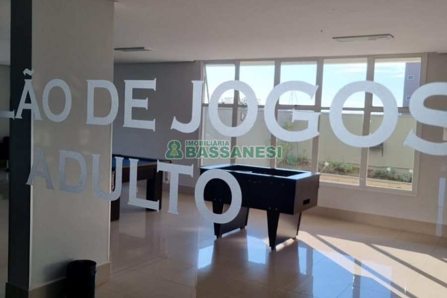 Apto Mobiliado com 114m², 3 dormitórios, 2 vagas, no bairro Universitário em Caxias do Sul para Alugar