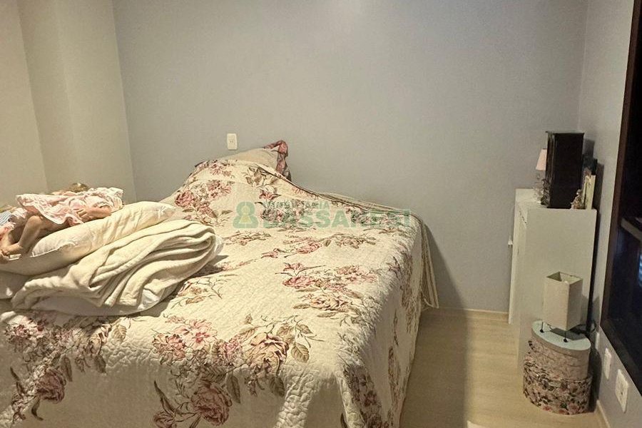 Casa com 360m², 3 dormitórios, 2 vagas, no bairro Cruzeiro em Caxias do Sul para Alugar ou Comprar