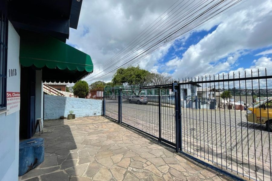 Loja com 130m², no bairro Nossa Senhora de Fátima em Caxias do Sul para Alugar