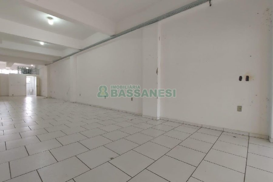 Loja com 80m², no bairro Esplanada em Caxias do Sul para Alugar