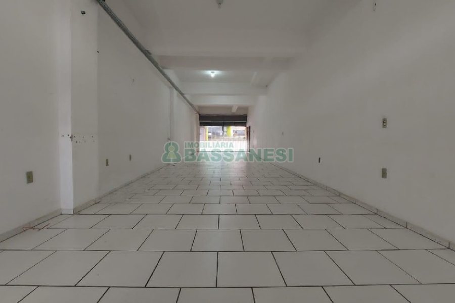 Loja com 80m², no bairro Esplanada em Caxias do Sul para Alugar